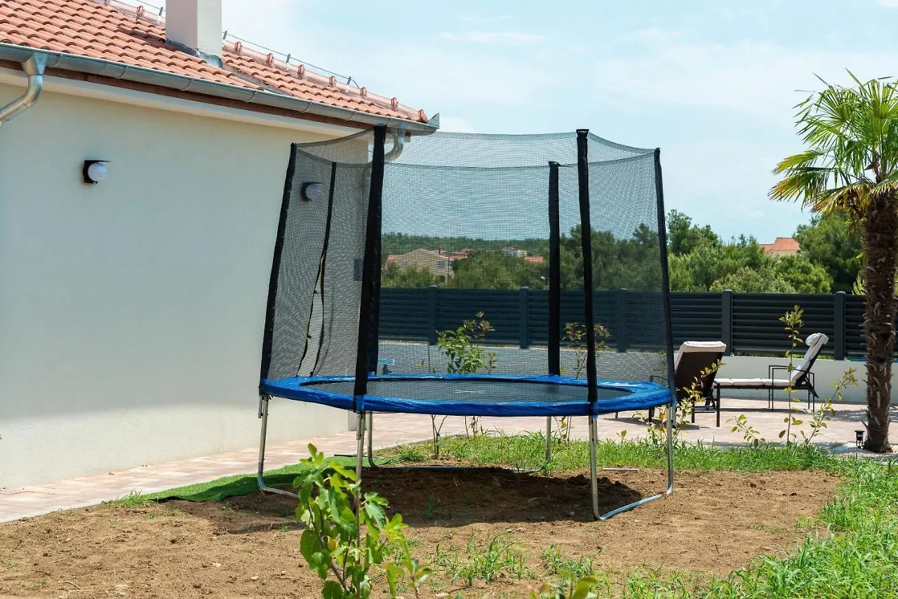 Luxury Villa Rita Regina With Heated Pool Near The Sea- By Ta Leut Agency Vrsi